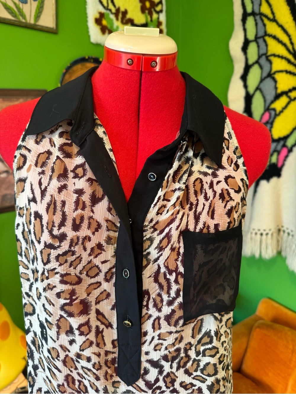 h.i.p. Red and Black Leopard-Print Lined Jacket - Picture 4 of 6